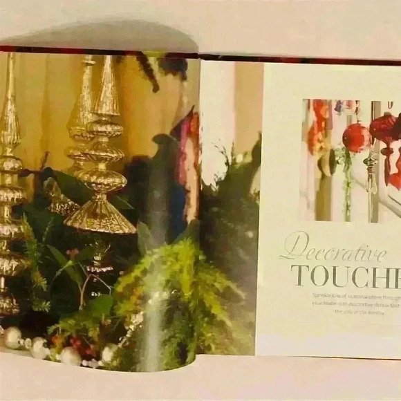 Christmas with Southern Lady Vol 1 Holiday Decor & Recipes Illustrated - Picture 3 of 5